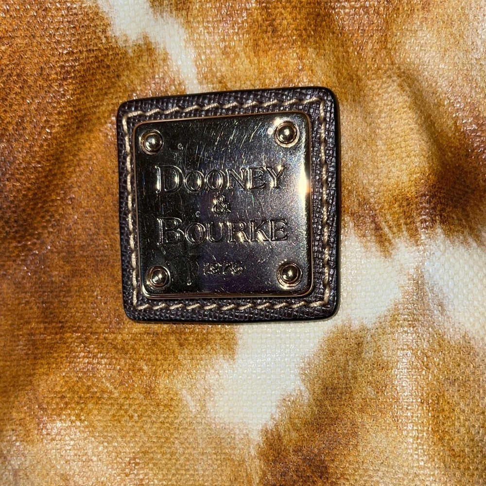 Dooney & Bourke Brown Cream Tote with Cow Print on Coated Canvas Dooney Bourke - Picture 2 of 12
